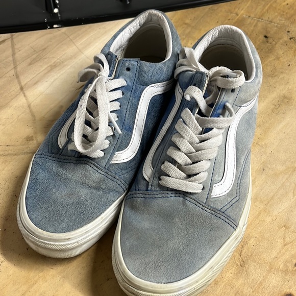 Vans - Picture 1 of 1